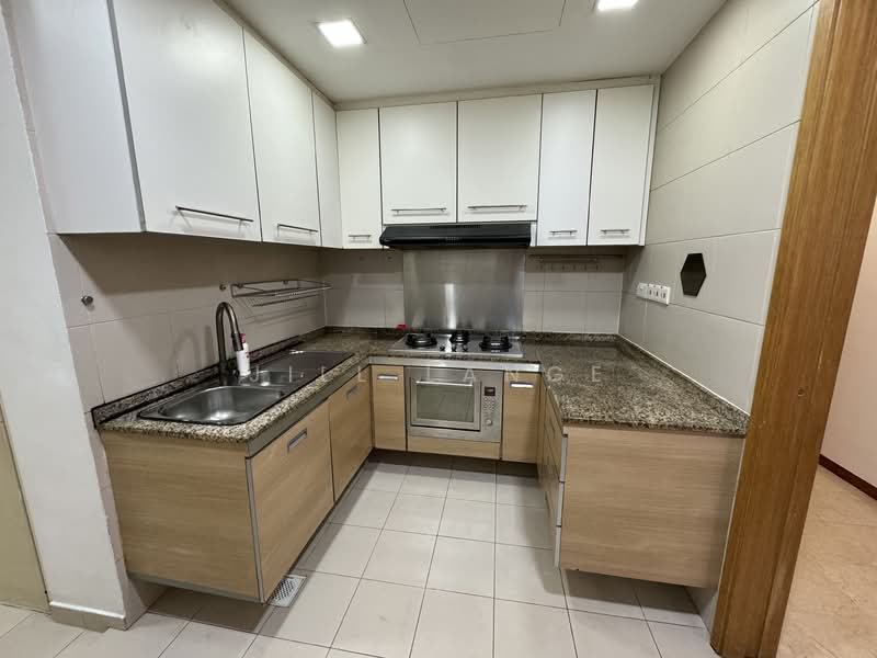 Ris Grandeur, 21 Elias Road, 3 Bedrooms, 1,705 sqft, Condominium For Rent, by Jill Lange, 500142815 - Kitchen - PropertyGuru.com.sg