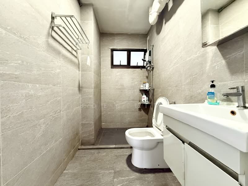 360C Admiralty Drive, 360C Admiralty Drive, 4 Bedrooms, 1,195 sqft, HDB Flat For Sale, by Joey Lim, 500142819 - Bathroom - PropertyGuru.com.sg