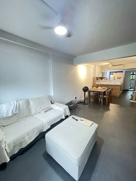 12 Holland Avenue, 12 Holland Avenue, 2 Bedrooms, 700 sqft, HDB Flat For Rent, by Caden Wan, 500142820 - Living Room - PropertyGuru.com.sg