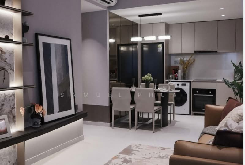 1 km Ai tong primary, , 3 Bedrooms, 1,023 sqft, Condominium For Sale, by Samuel Phua, 500142826 - Living Room - PropertyGuru.com.sg