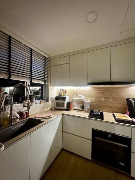 Caribbean at Keppel Bay, 46 Keppel Bay Drive, 2 Bedrooms, 883 sqft, Condominium For Sale, by Joey Huttons, 500142833 - Kitchen - PropertyGuru.com.sg