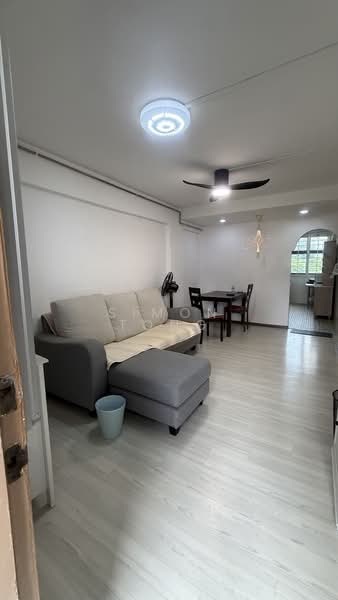 37 Jalan Rumah Tinggi, 37 Jalan Rumah Tinggi, 2 Bedrooms, 570 sqft, HDB Flat For Rent, by Simon Tong, 500142867 - Living Room - PropertyGuru.com.sg
