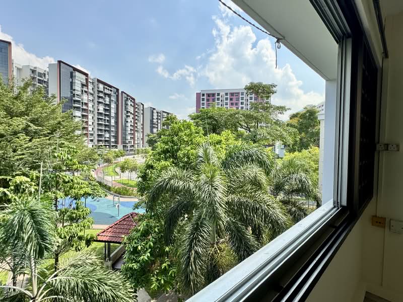 135 Serangoon North Avenue 2, 135 Serangoon North Avenue 2, 4 Bedrooms, 1,345 sqft, HDB Flat For Sale, by Natalia Triani, 500142871 - View from 2nd Bedroom - PropertyGuru.com.sg