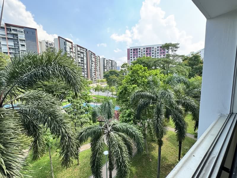 135 Serangoon North Avenue 2, 135 Serangoon North Avenue 2, 4 Bedrooms, 1,345 sqft, HDB Flat For Sale, by Natalia Triani, 500142871 - View from Master Room - PropertyGuru.com.sg