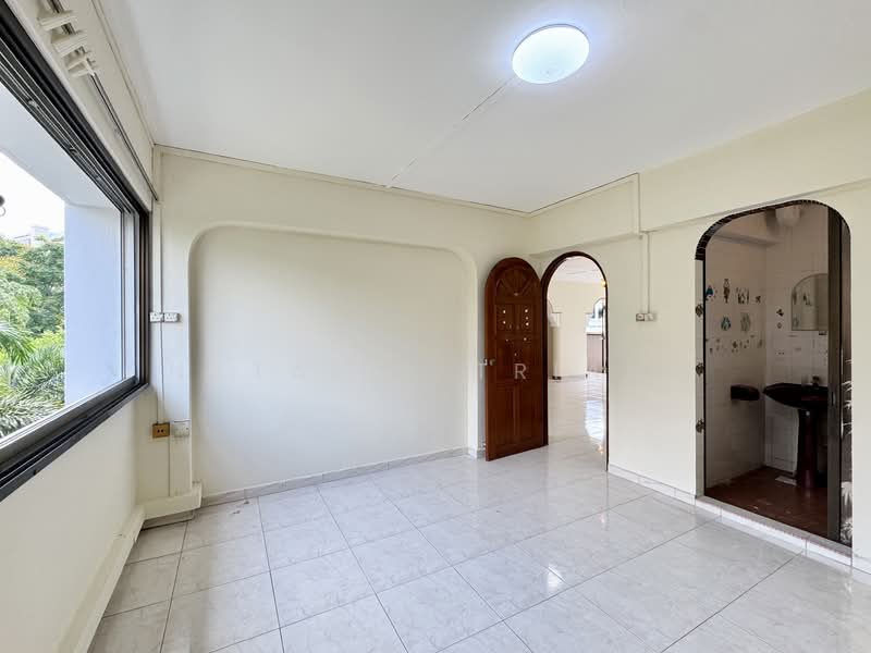 135 Serangoon North Avenue 2, 135 Serangoon North Avenue 2, 4 Bedrooms, 1,345 sqft, HDB Flat For Sale, by Natalia Triani, 500142871 - Master Room - PropertyGuru.com.sg