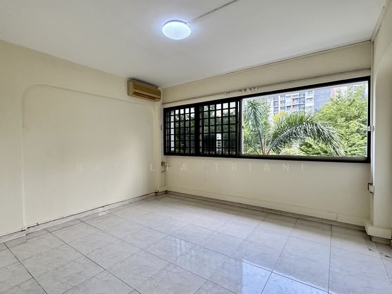 135 Serangoon North Avenue 2, 135 Serangoon North Avenue 2, 4 Bedrooms, 1,345 sqft, HDB Flat For Sale, by Natalia Triani, 500142871 - Master Room - PropertyGuru.com.sg