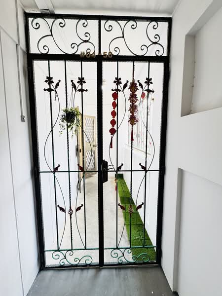 135 Serangoon North Avenue 2, 135 Serangoon North Avenue 2, 4 Bedrooms, 1,345 sqft, HDB Flat For Sale, by Natalia Triani, 500142871 - Entrance (with Recess Area) - PropertyGuru.com.sg