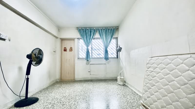 341 Jurong East Avenue 1, 341 Jurong East Avenue 1, 2 Bedrooms, 796 sqft, HDB Flat For Sale, by Lincoln Lim, 500142895 - Interior - PropertyGuru.com.sg