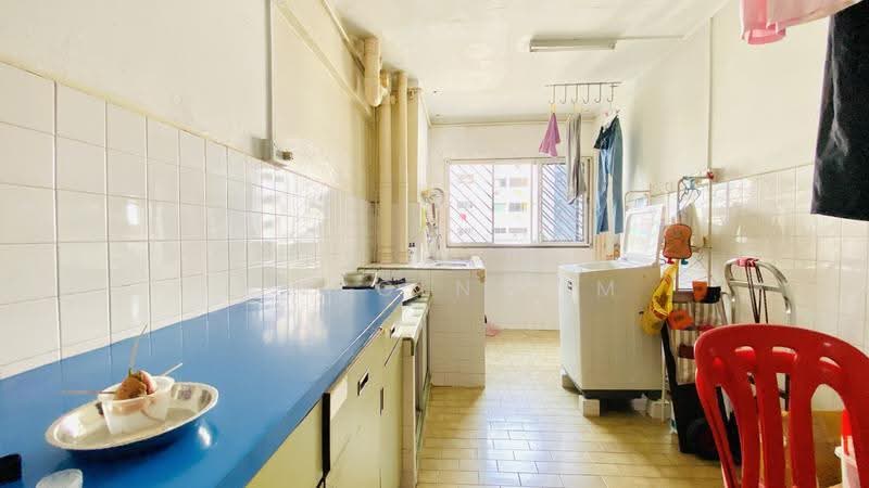 341 Jurong East Avenue 1, 341 Jurong East Avenue 1, Boon Lay / Jurong / Tuas, 2 Bedrooms, 796 sqft, HDB Flat For Sale, by Lincoln Lim, 500142895 - Kitchen - PropertyGuru.com.sg