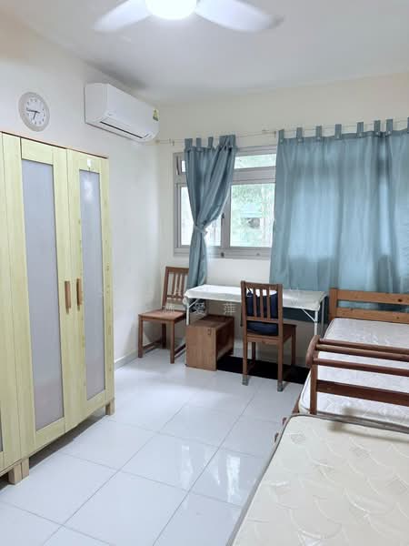 830 Woodlands Street 83, 830 Woodlands Street 83, Room Rental, 200 sqft, HDB Flat For Rent, by Susan Lim 林爱萍, 500142899 - Bedroom - PropertyGuru.com.sg
