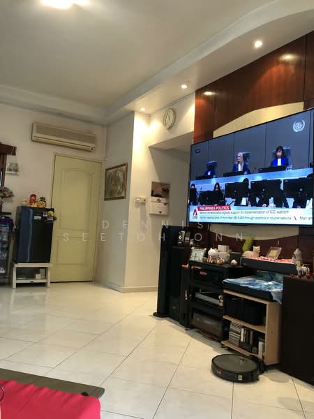688 Jurong West Central 1, 688 Jurong West Central 1, 4 Bedrooms, 1,496 sqft, HDB Flat For Sale, by Dennis Seetoh Onn, 500142901 - Living Room - PropertyGuru.com.sg