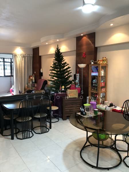 688 Jurong West Central 1, 688 Jurong West Central 1, 4 Bedrooms, 1,496 sqft, HDB Flat For Sale, by Dennis Seetoh Onn, 500142901 - Living Room - PropertyGuru.com.sg
