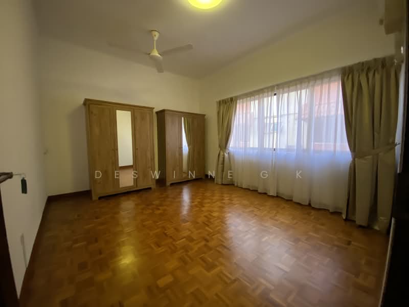 Rare Semi Detached at Duchess Road! 1km to Nanyang Pri & Raffles Girls Pri!, Duchess Road, Coronation Road, Prince of Wales Road, Princess of Wales Road, Duchess Ave, Tan Kah Kee, Shelford Road, Duke's Road, King's Road, 5 Bedrooms, 3,000 sqft, Semi-Detached House For Sale, by Deswinne G K, 500142923 - PropertyGuru.com.sg