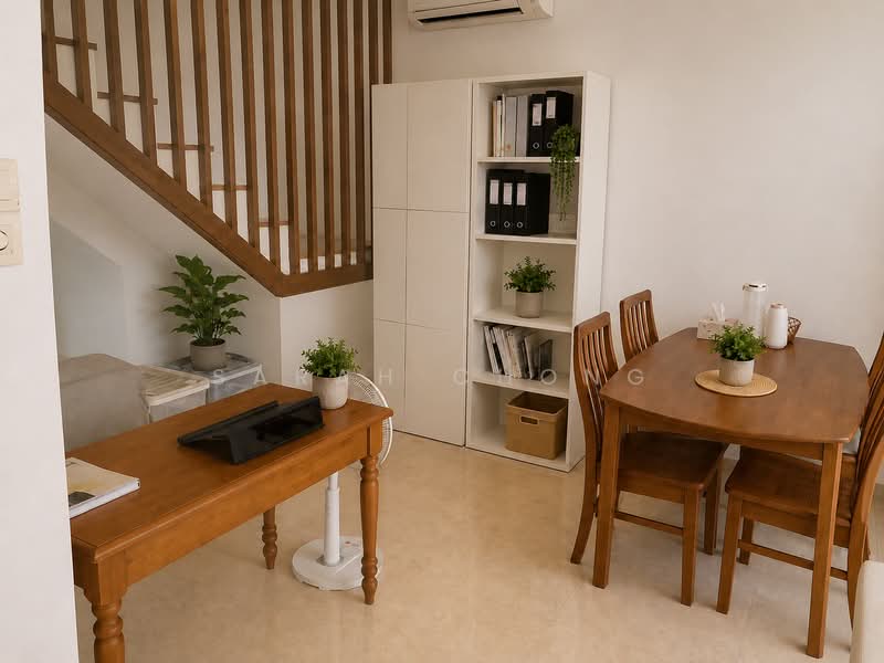 Woo mon chew road, , 4 Bedrooms, 2,350 sqft, Terraced House For Rent, by Sarah Chong, 500142944 - Dining Room - PropertyGuru.com.sg