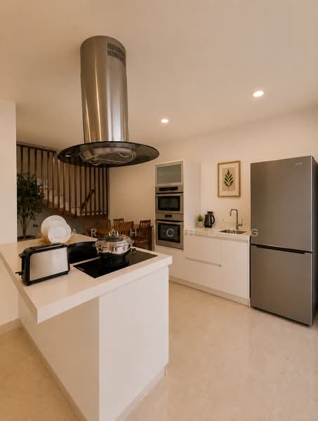Woo mon chew road, , 4 Bedrooms, 2,350 sqft, Terraced House For Rent, by Sarah Chong, 500142944 - Kitchen - PropertyGuru.com.sg