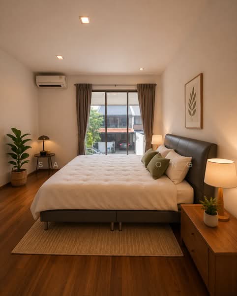 Woo mon chew road, , 4 Bedrooms, 2,350 sqft, Terraced House For Rent, by Sarah Chong, 500142944 - Bedroom - PropertyGuru.com.sg