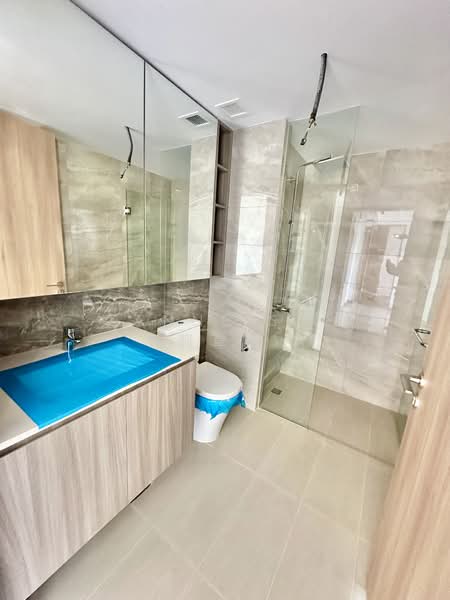 The Botany at Dairy Farm, 5 Dairy Farm Walk, 2 Bedrooms, 603 sqft, Condominium For Rent, by Zanne See 施宣伊, 500142951 - Bathroom - PropertyGuru.com.sg