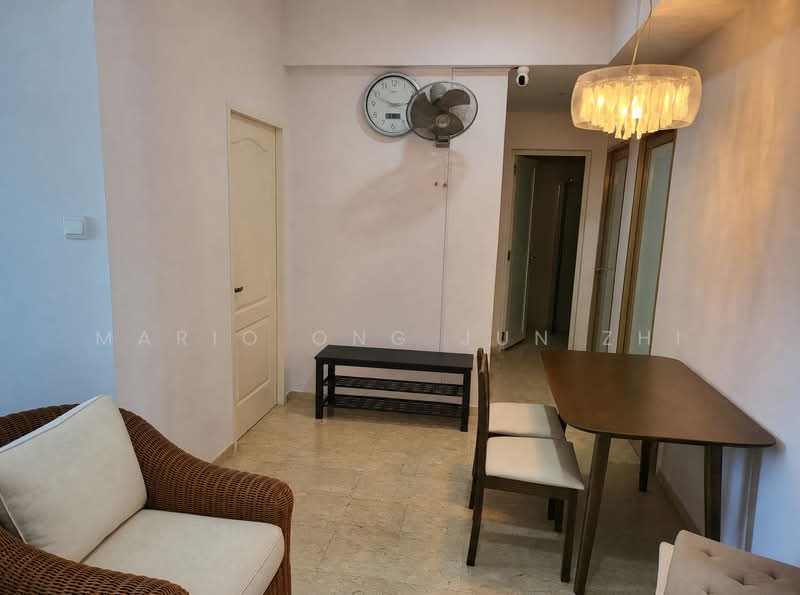 Sunflower View, 30 Lorong 36 Geylang, 4 Bedrooms, 1,012 sqft, Condominium For Rent, by Mario Ong Jun Zhi, 500142962 - Living Room - PropertyGuru.com.sg