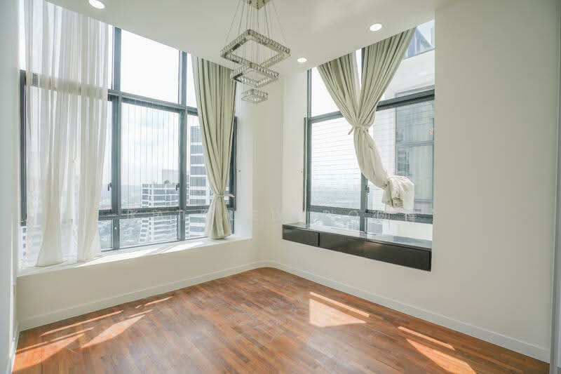 d'Leedon (Former Farrer Court), 13 Leedon Heights, 3 Bedrooms, 1,055 sqft, Condominium For Sale, by Kaisley Poon, 500142974 - View - PropertyGuru.com.sg