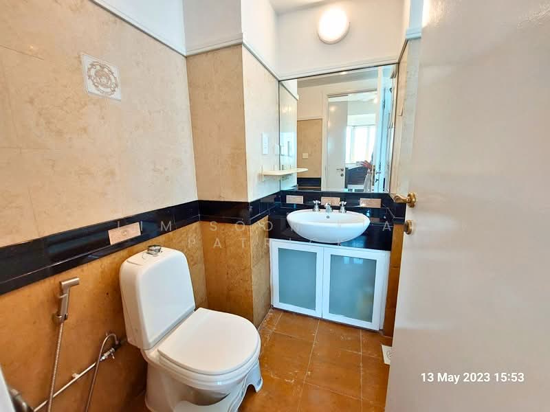 Palazzetto, 8C Tanjong Rhu Road, 2 Bedrooms, 818 sqft, Apartment For Rent, by Lim Soon Kiat Patrick, 500142978 - Bathroom - PropertyGuru.com.sg