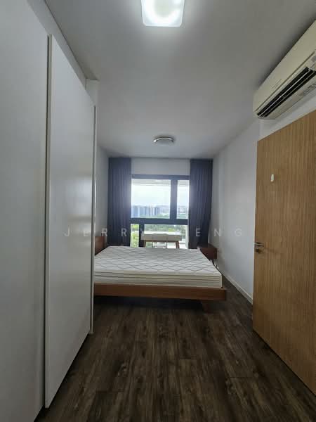 The Lakefront Residences, 42 Lakeside Drive, 2 Bedrooms, 721 sqft, Condominium For Rent, by Jerry Heng, 500143006 - Bedroom - PropertyGuru.com.sg