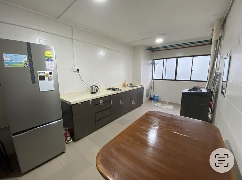341 Clementi Avenue 5, 341 Clementi Avenue 5, 2 Bedrooms, 700 sqft, HDB Flat For Rent, by Katrina Ng, 500143007 - Kitchen - PropertyGuru.com.sg