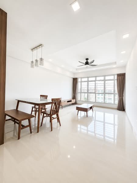 211D Compassvale Lane, 211D Compassvale Lane, Room Rental, 139 sqft, HDB Flat For Rent, by Mandy Chan, 500143038 - Living Room - PropertyGuru.com.sg