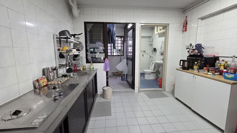 151 Jalan Teck Whye, 151 Jalan Teck Whye, 3 Bedrooms, 1,076 sqft, HDB Flat For Sale, by Joanne Chua 蔡蕙励, 500143040 - Kitchen - PropertyGuru.com.sg