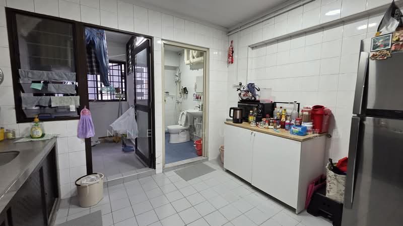 151 Jalan Teck Whye, 151 Jalan Teck Whye, 3 Bedrooms, 1,076 sqft, HDB Flat For Sale, by Joanne Chua 蔡蕙励, 500143040 - Kitchen - PropertyGuru.com.sg