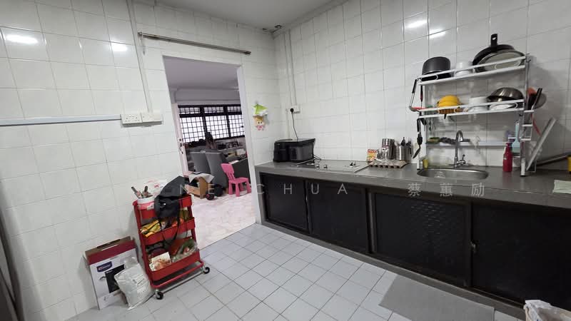151 Jalan Teck Whye, 151 Jalan Teck Whye, 3 Bedrooms, 1,076 sqft, HDB Flat For Sale, by Joanne Chua 蔡蕙励, 500143040 - Kitchen - PropertyGuru.com.sg