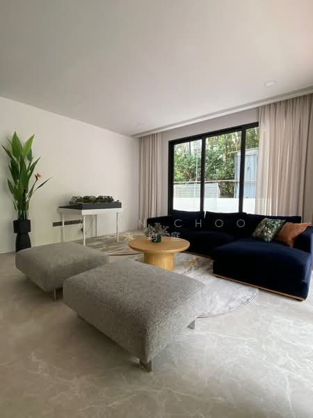 Brand New Semi D at Kheam Hock within 1 km of SCGS, Kheam Hock, 6 Bedrooms, 8,562 sqft, Semi-Detached House For Sale, by Jason Choo 朱均庭, 500143060 - Living Room - PropertyGuru.com.sg