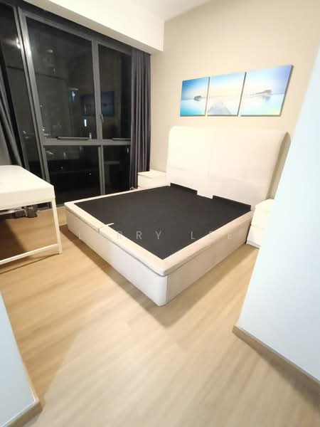 The Luxurie, 21 Compassvale Road, 3 Bedrooms, 1,055 sqft, Condominium For Rent, by Larry Lee, 500143062 - Bedroom - PropertyGuru.com.sg