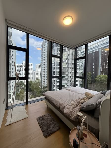 Cairnhill 16, 16 Cairnhill Rise, 2 Bedrooms, 775 sqft, Condominium For Rent, by Irene Ang, 500143094 - Bedroom - PropertyGuru.com.sg