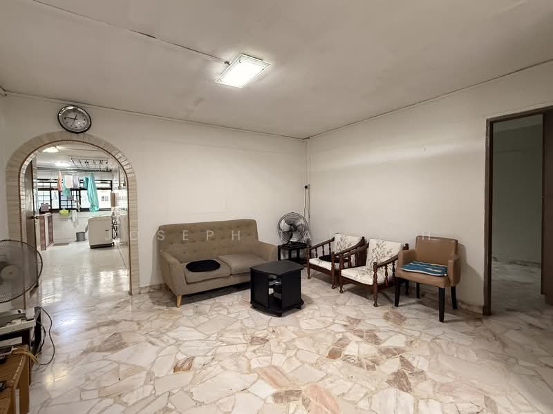 488 Jurong West Avenue 1, 488 Jurong West Avenue 1, 3 Bedrooms, 990 sqft, HDB Flat For Sale, by Joseph Tan Y H, 500143098 - Living Room - PropertyGuru.com.sg