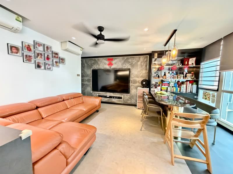 Changi Rise Condo, 12 Simei Rise, 3 Bedrooms, 1,259 sqft, Condominium For Sale, by Andrew Phee, 500143100 - Living Room - PropertyGuru.com.sg