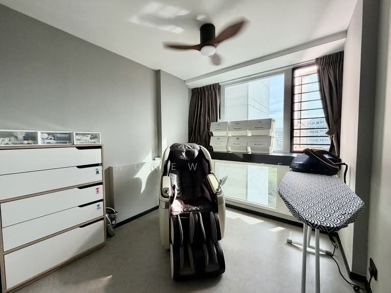 Changi Rise Condo, 12 Simei Rise, 3 Bedrooms, 1,259 sqft, Condominium For Sale, by Andrew Phee, 500143100 - Bedroom 3 - PropertyGuru.com.sg