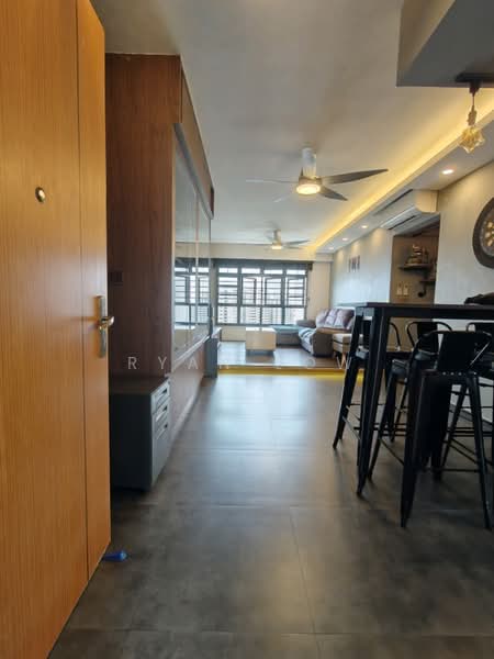 470A Fernvale Link, 470A Fernvale Link, 3 Bedrooms, 1,000 sqft, HDB Flat For Rent, by Ryan Low, 500143101 - Living Room - PropertyGuru.com.sg