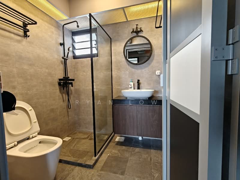 470A Fernvale Link, 470A Fernvale Link, 3 Bedrooms, 1,000 sqft, HDB Flat For Rent, by Ryan Low, 500143101 - Bathroom - PropertyGuru.com.sg