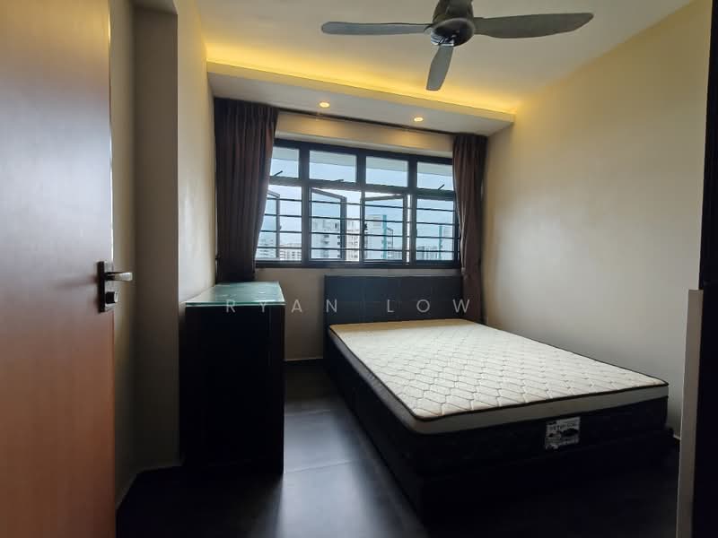 470A Fernvale Link, 470A Fernvale Link, 3 Bedrooms, 1,000 sqft, HDB Flat For Rent, by Ryan Low, 500143101 - Bedroom - PropertyGuru.com.sg
