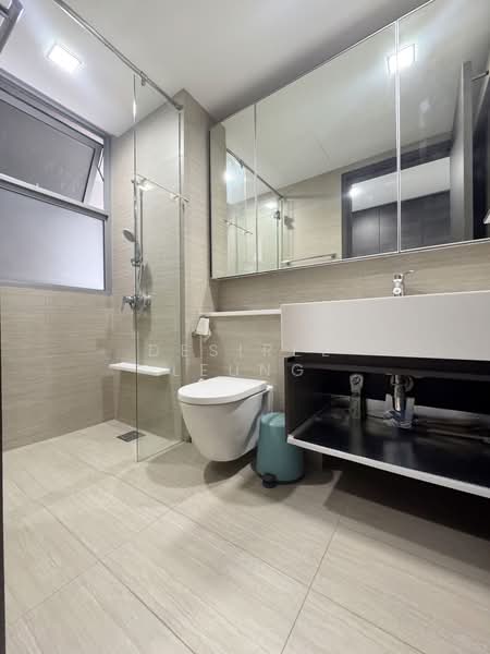 RiverTrees Residences, 29 Fernvale Close, 3 Bedrooms, 1,119 sqft, Condominium For Sale, by Desiree Leung, 500143108 - Studio Bathroom - PropertyGuru.com.sg