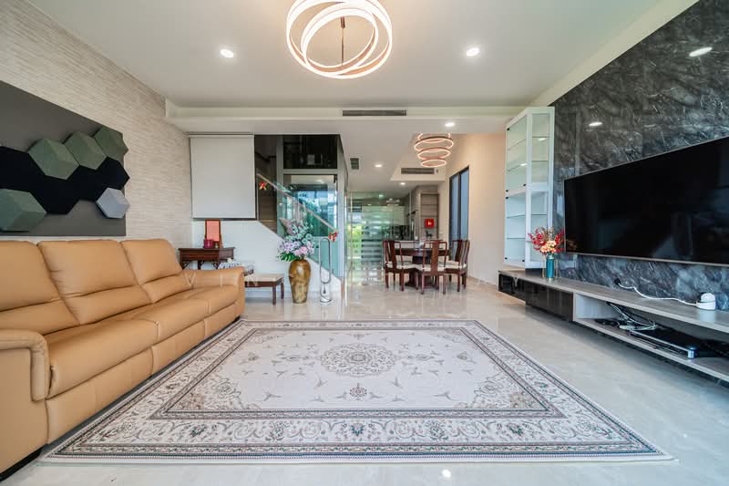 Belgravia Villas, 200 Ang Mo Kio Avenue 5, 5 Bedrooms, 3,961 sqft, Cluster House For Sale, by Vincent Tay, 500143113 - Living Room - PropertyGuru.com.sg