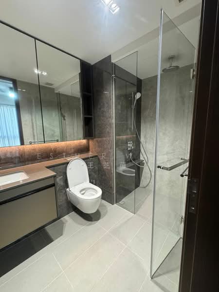 Tembusu Grand, 92 Jalan Tembusu, 2 Bedrooms, 667 sqft, Condominium For Rent, by Esther Wang 王芝茵, 500143122 - Bathroom - PropertyGuru.com.sg