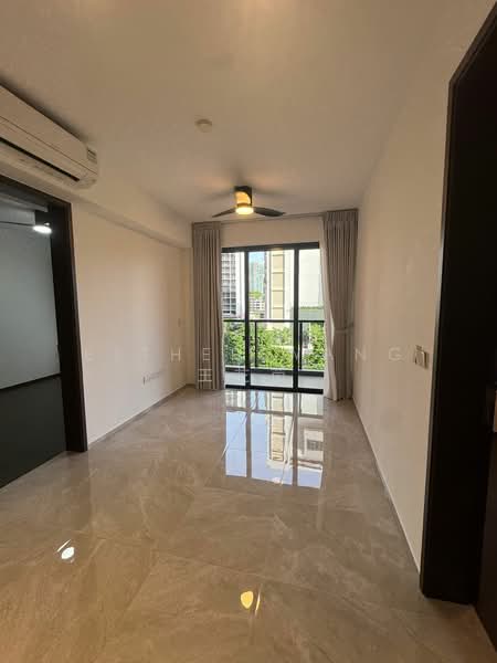 Tembusu Grand, 92 Jalan Tembusu, 2 Bedrooms, 667 sqft, Condominium For Rent, by Esther Wang 王芝茵, 500143122 - Living Room - PropertyGuru.com.sg