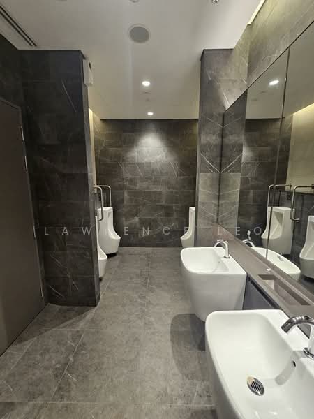 Plus, 20 Cecil Street, Boat Quay / Raffles Place / Marina, 786 sqft, Office For Rent, by Lawrence Leo, 500143123 - Bathroom - CommercialGuru.com.sg