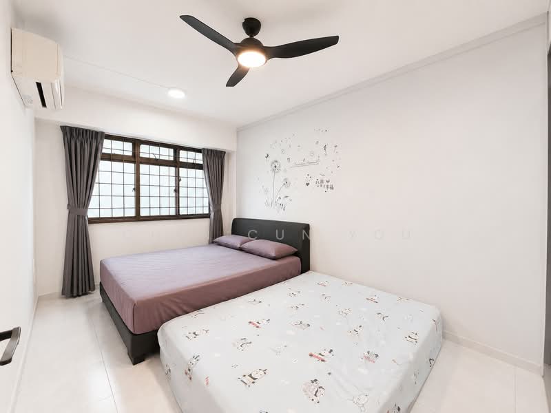 316 Sembawang Vista, 316 Sembawang Vista, 3 Bedrooms, 1,076 sqft, HDB Flat For Sale, by Chen Cun You, 500143124 - Bedroom - PropertyGuru.com.sg