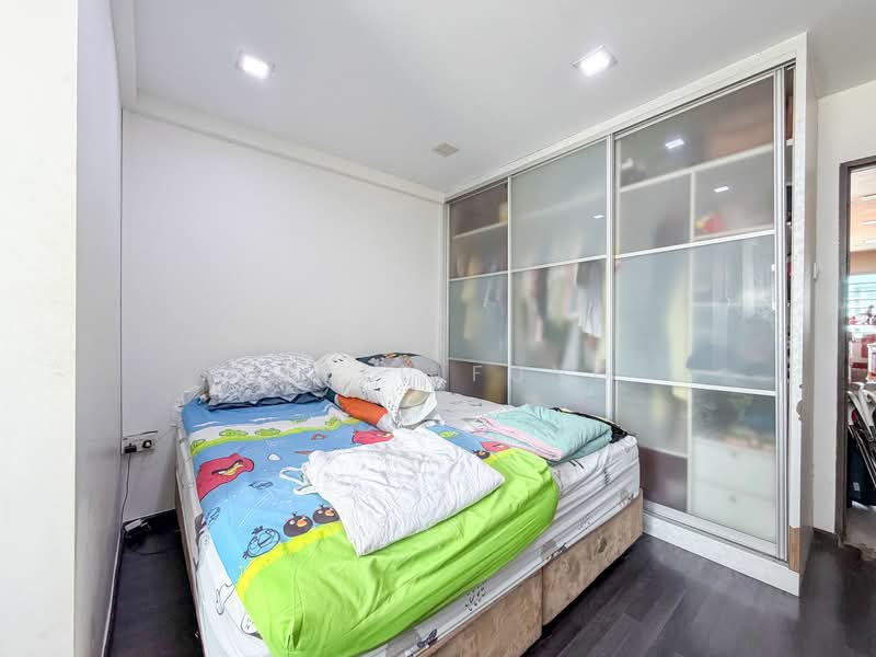 412 Pasir Ris Drive 6, 412 Pasir Ris Drive 6, 3 Bedrooms, 1,216 sqft, HDB Flat For Sale, by Caleb Fung, 500143126 - Bedroom - PropertyGuru.com.sg