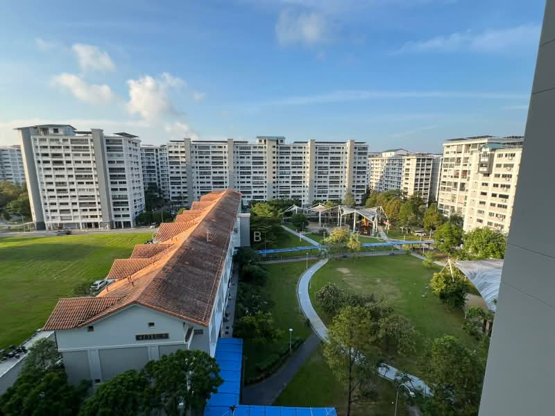 412 Pasir Ris Drive 6, 412 Pasir Ris Drive 6, 3 Bedrooms, 1,216 sqft, HDB Flat For Sale, by Caleb Fung, 500143126 - Exterior - PropertyGuru.com.sg