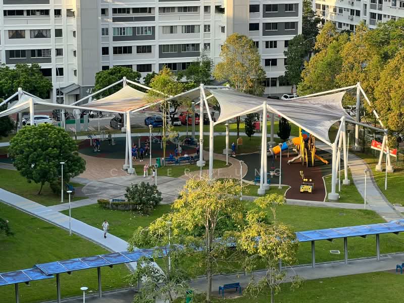 412 Pasir Ris Drive 6, 412 Pasir Ris Drive 6, 3 Bedrooms, 1,216 sqft, HDB Flat For Sale, by Caleb Fung, 500143126 - Exterior - PropertyGuru.com.sg