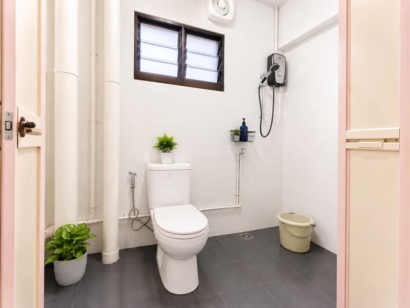 545 Serangoon North Avenue 3, 545 Serangoon North Avenue 3, 3 Bedrooms, 1,076 sqft, HDB Flat For Rent, by Ryan Low, 500143129 - Bathroom - PropertyGuru.com.sg