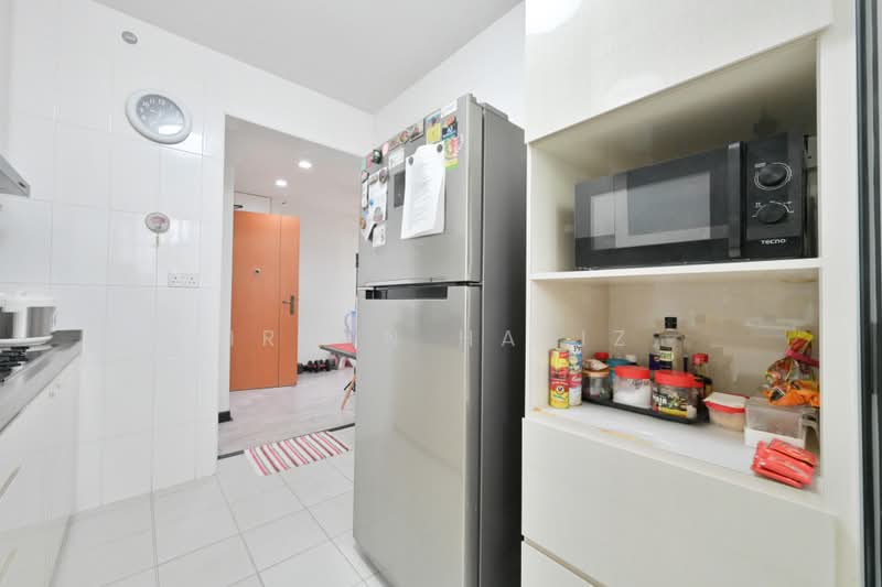636A Senja Parc View, 636A Senja Road, 2 Bedrooms, 721 sqft, HDB Flat For Sale, by Irwin Hafiz, 500143135 - Kitchen - PropertyGuru.com.sg